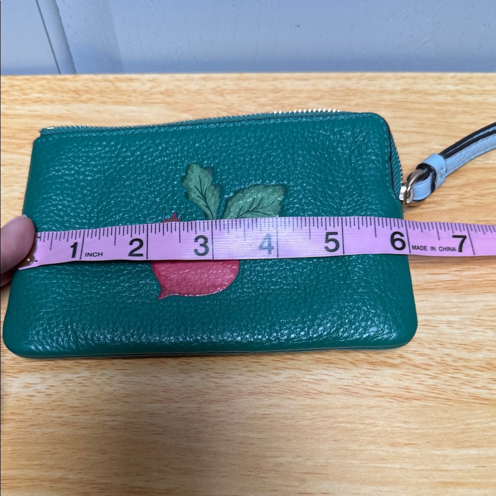Coach Corner Zip Wristlet  Radish 🫜 - Picture 10 of 16